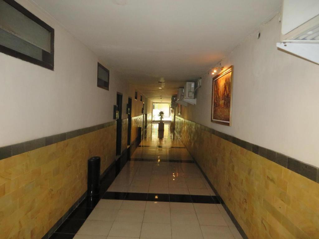 Insumo Palace Hotels & Resorts Kediri  Extérieur photo
